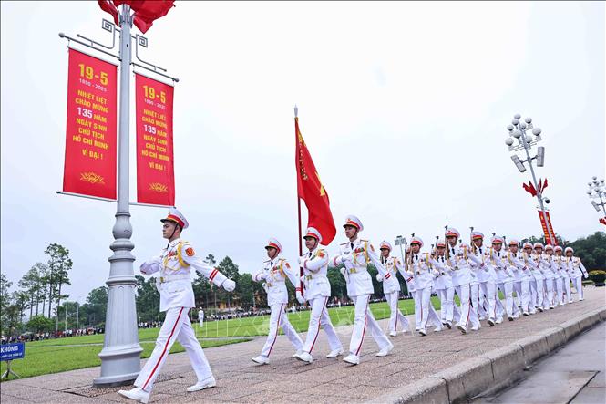 Nơi xem diễu binh 2/9 - Chọn vị trí vàng cho trải nghiệm đáng nhớ Nơi xem diễu binh 2/9 - Chọn vị trí vàng cho trải nghiệm đáng nhớ